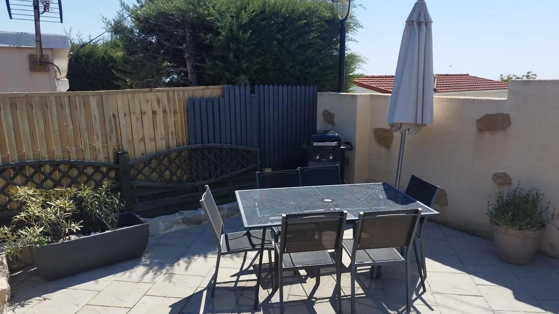بيت للعطل Jolie Maison, Clim, Residence Avec Piscine A 5Mn Circuit Paul Ricard لو كاستليت